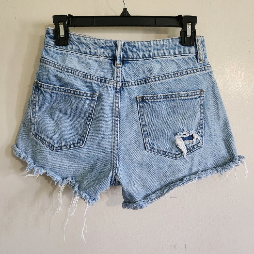 Pacsun Mom Shorts Distressed Frayed Hem Light Wash‎ Denim Shorts Size 25 - Picture 2 of 9
